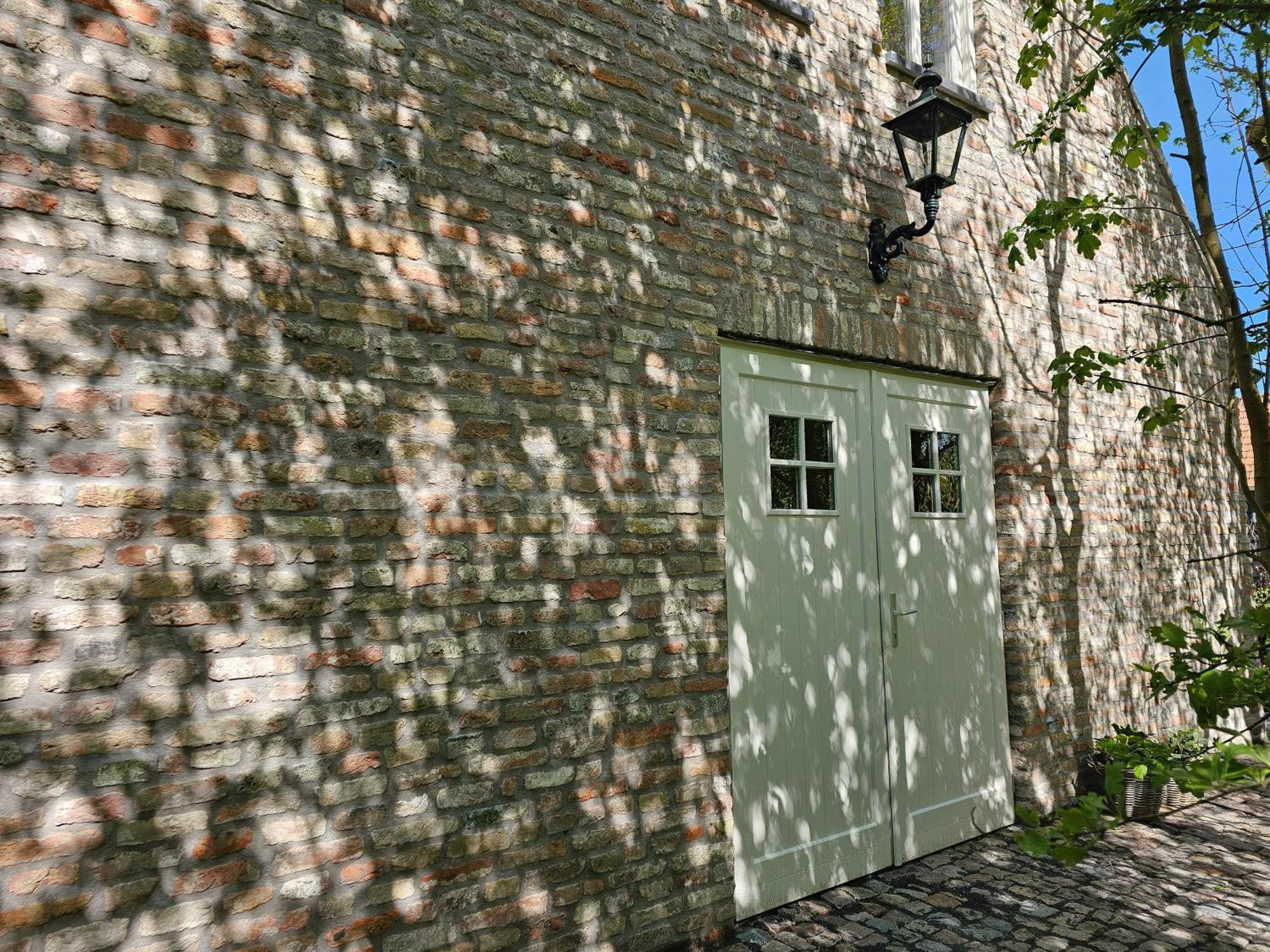 Campismo de Luxo Safaritent Met Prive Sanitair In Hoofdgebouw Aagtekerke